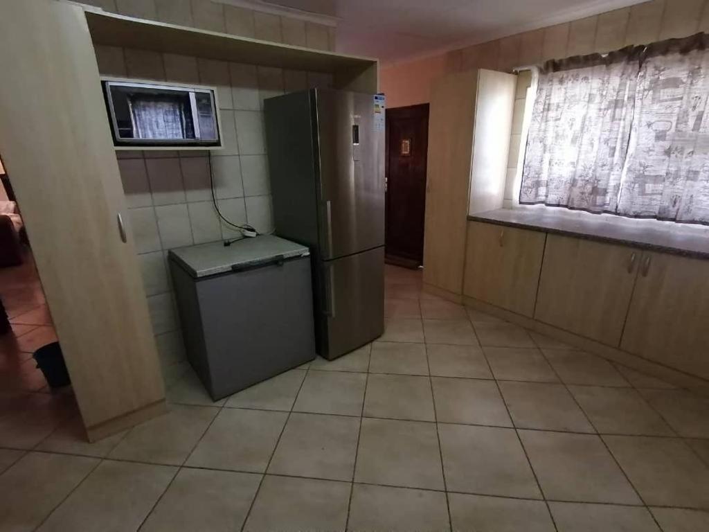 Jjp Self Catering - Three Bedroom House Lüderitz المظهر الخارجي الصورة